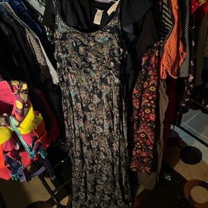 Elegant Paisley Print Dress